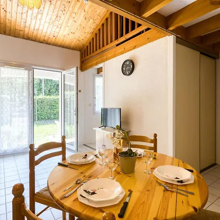 Lägenhet Maylis-2 By Interhome