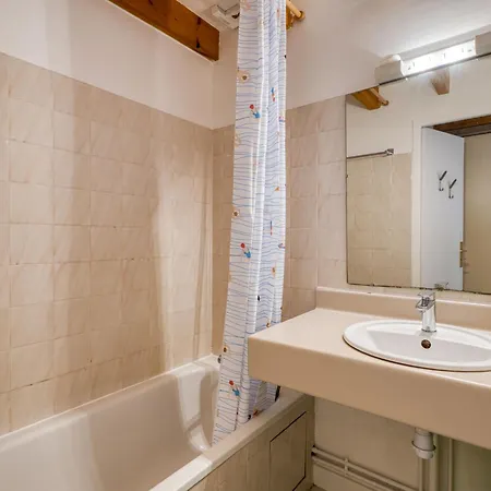 Maylis-2 By Interhome